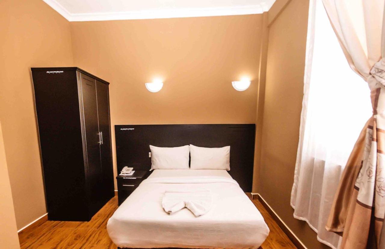 Panone Hotel Boma Boma la Ngombe Luaran gambar