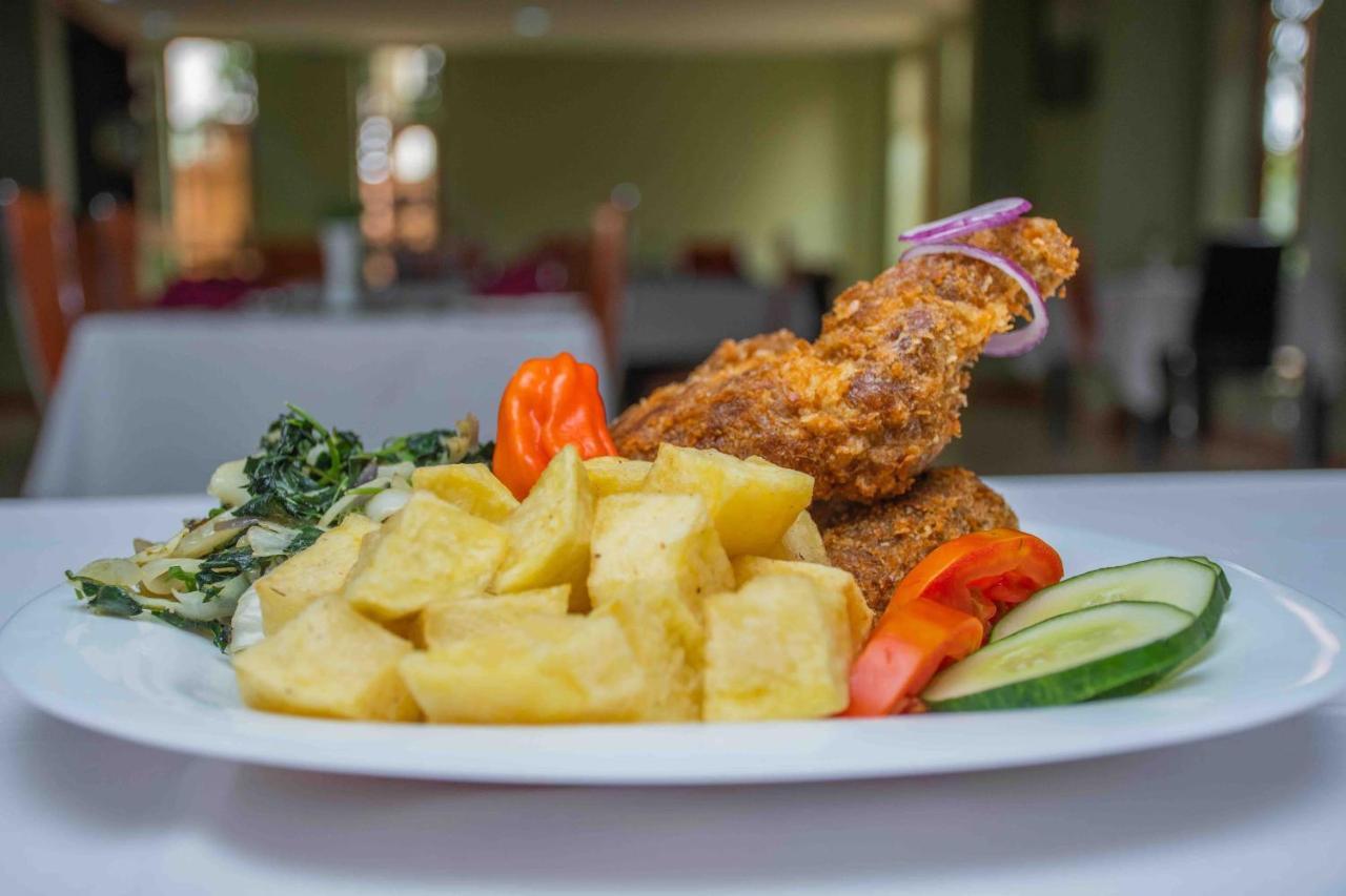 Panone Hotel Boma Boma la Ngombe Luaran gambar